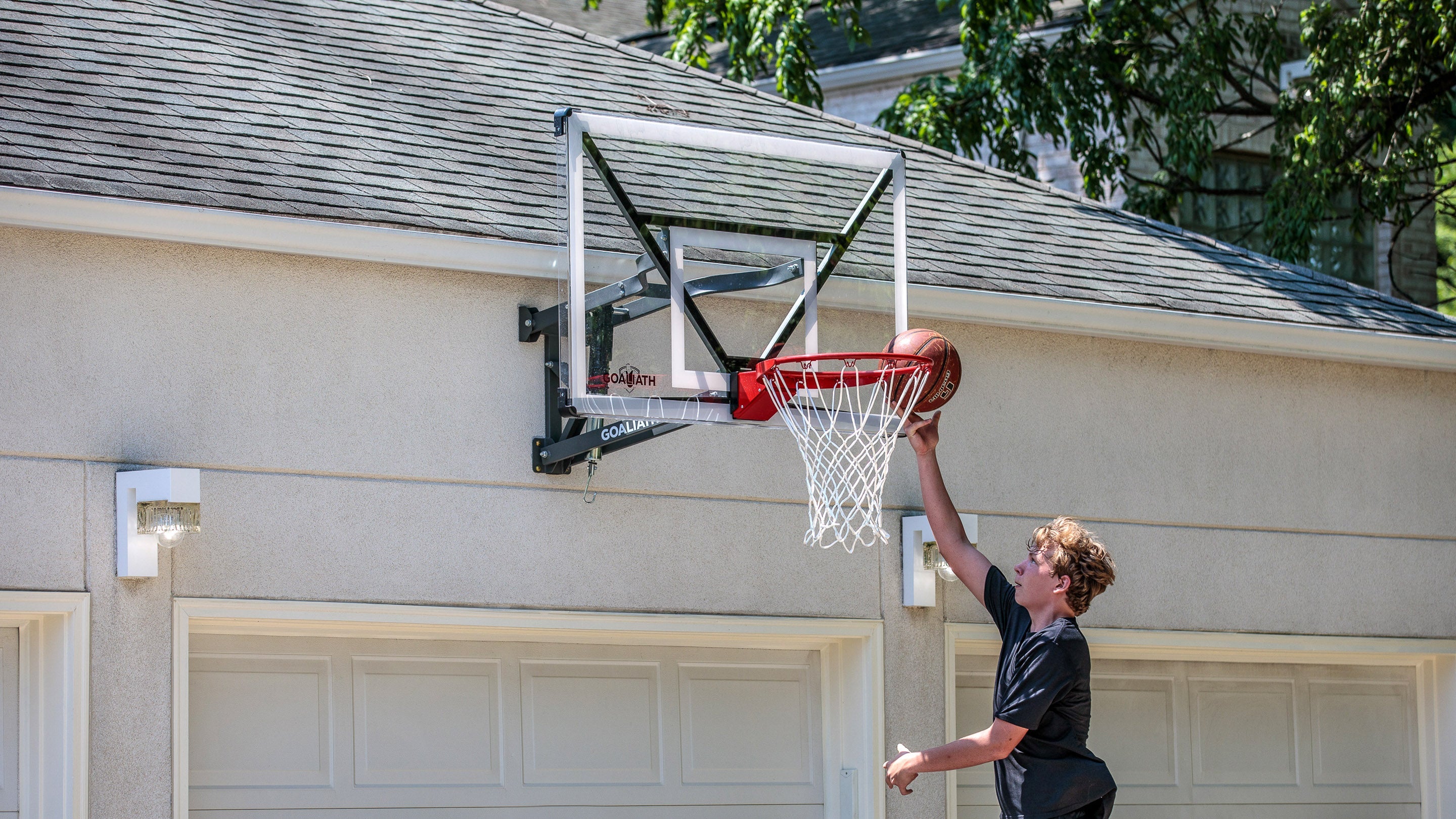 Wall Mounted Basketball Hoop, Sturdy Hanging Basketball Goal with Net,  Heavy Duty Basketball Rim for…הצג עוד Wall Mounted Basketball Hoop, Sturdy